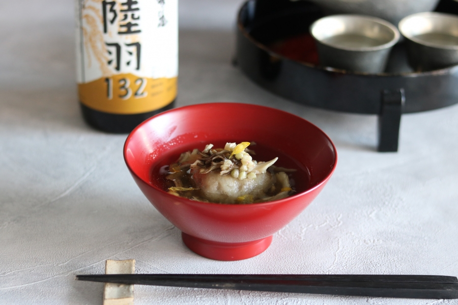『 里芋饅頭　蕎麦の実と舞茸碗 』の商品写真1